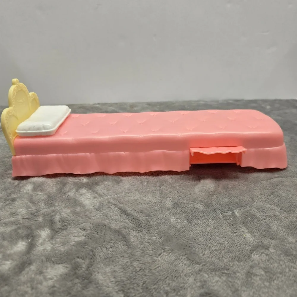 Vintage Barbie Pink Tufted‎ Daybed Bed with Yellow Crown Headboard and Drawer